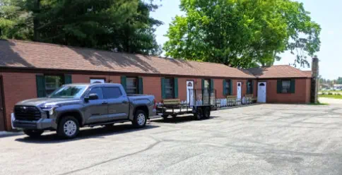 Plenty of parking for trucks and trailers